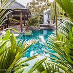 Villa Besok