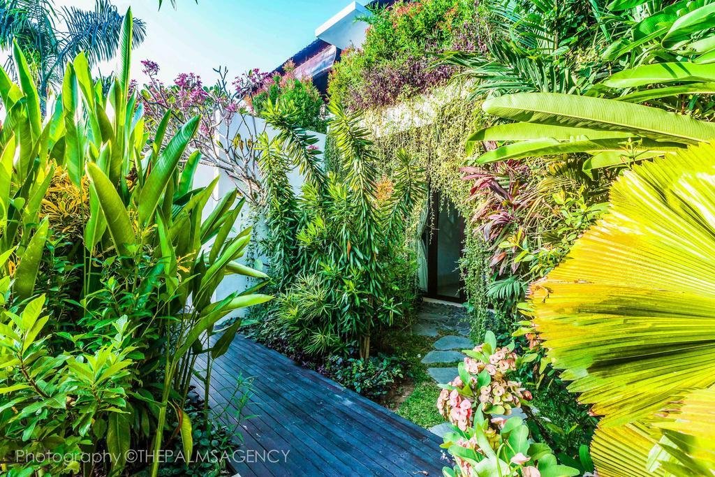 Besok Villa Seminyak (Bali)