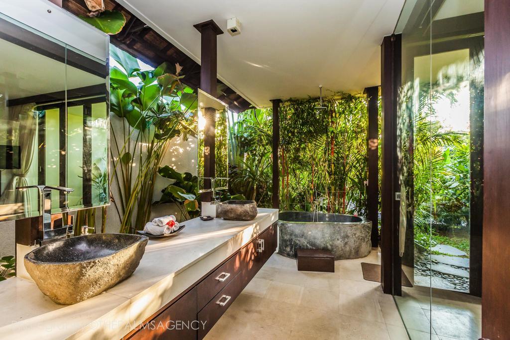 Villa Besok *