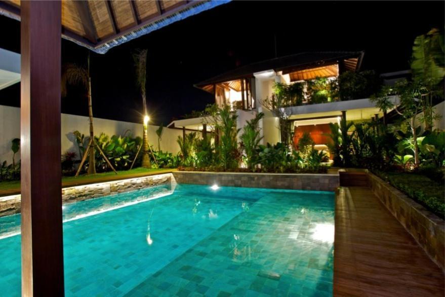 Besok Seminyak (Bali)